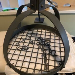 Cast Iron Circular Pot Rack